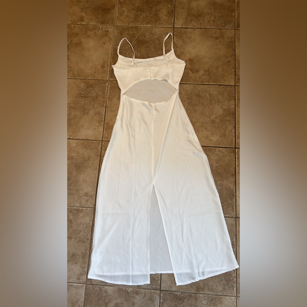 NWOT White Maxi Cocktail Dress Size M - Picture 9 of 9